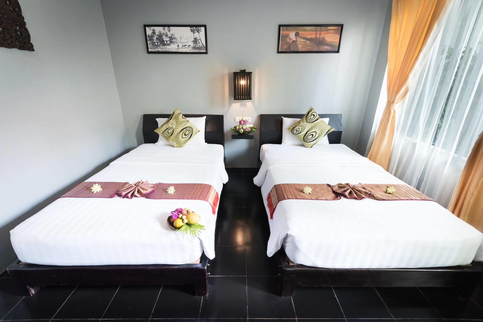 Skor Boutique Hotell Siem Reap Exteriör bild